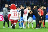 Nachspielzeit im Bundesliga-Hit lässt die Wogen hochgehen