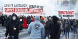 Polizei-Bilanz zu Corona-Demo: Festnahmen & Pfefferspray-Einsatz