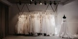 Extravaganter Bridal Concept Store "Loveglow"