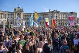Klima-Streik sorgt für Verkehrs-Chaos in Wien