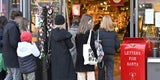 Mega-Ansturm auf Sonntags-Shopping