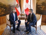Nehammer in der Schweiz
