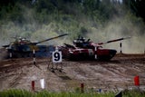 Während Krieg tobt: Russland veranstaltet "Panzer-Biathlon"