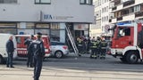 Pkw crasht in Mode-Geschäft: Zwei Verletzte, darunter ein Kind (11)