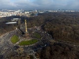 Mehr als 100.000 bei Friedensdemo in Berlin