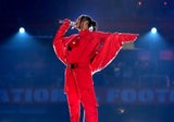 Rihannas Super Bowl Outfit