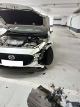 Bub (13) crashte Tesla in Tiefgarage