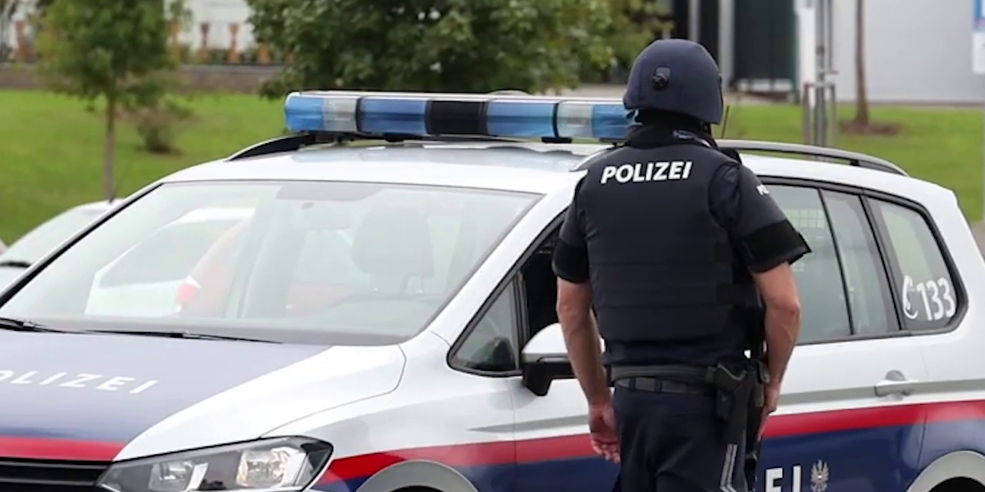 Messerattacke: Cobra-Einsatz wegen Betrunkenem (48)