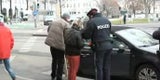 Demo-Flop: Nur 15 Demonstranten vor oe24-Redaktion