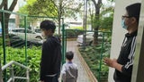 Shanghai: Menschen werden jetzt mit Zäunen eingesperrt