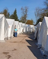 1. Blick in Zelte: So leben Flüchtlinge