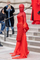 Schiaparelli eröffnet Pariser Haute Couture Woche