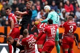 Neuer Kopfball