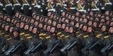 Kim Jong-un stellt die 'mächtigste Waffe der Welt' vor