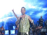 Robbie XXV London Zeidler