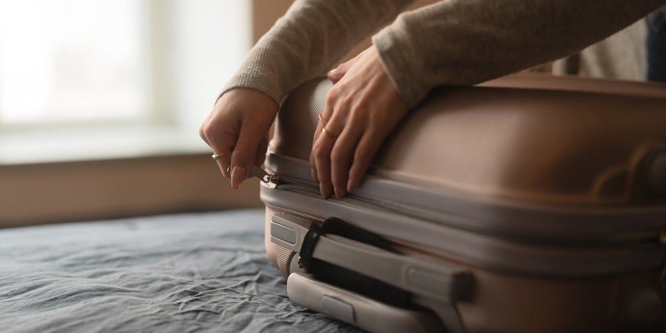 Familie ersteigert Koffer mit Leichenteilen