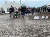 Nova Rock legt nach Regen-Chaos endlich los