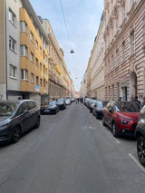 Aktivisten besetzen Haus in der Mariannengasse
