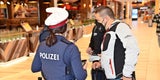 2G-Razzien in Shopping-Meilen