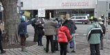 Demo-Flop: Nur 15 Demonstranten vor oe24-Redaktion