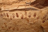 Cave of the Hands. Die Höhle mit Handnegativen zählt zum UNESCO-Weltkulturerbe.