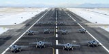 US-Airforce lässt 52 Stealth-Jets in einer Welle starten