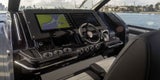 Mercedes G-Klasse mit passender Yacht