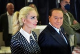 Berlusconi Fascina
