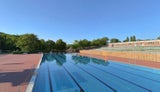Gewaltexzess im Freibad: Jugendliche liefern sich Massenschlägerei