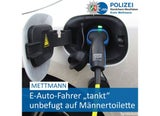 Tesla-Fahrer klaute Strom bei der Polizei