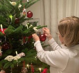 Unsere Promis zeigen ihre Christbäume