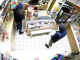 Trafik-Überfall: Räuber auf der Flucht