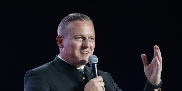Kunasek: 'Es sind Tränen geflossen'