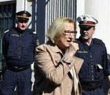 LIVE: Nach Regierungssturz - Hartwig Löger als Interimskanzler bestätigt