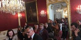 Der Bundespräsident und seine Frau stellen sich für Fotos zur Verfügung 2