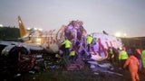 Flugzeug zerbricht bei Landung: 3 Tote, 179 Verletzte