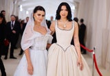 Co-Gastgeberinnen Penelope Cruz und Dua Lipa bezauberten am Red-Carpet