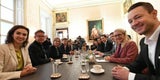 Kurz & Kogler präsentieren türkis-grünes Regierungsprogramm