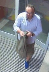 Einbrecher-Alarm: Wer hat diesen Mann gesehen?
