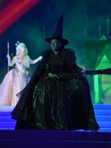 Bunt und gruseliger Start! Das war der letzte Life Ball