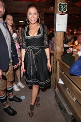 Dirndl-Parade am Oktoberfest 2019