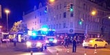 Pkw crasht in Feuerwehr-Einsatzauto