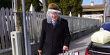 Diese Stars tragen nun Schutzmasken