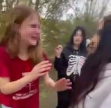 Das Schock-Video: Mädchen-Gang quält Schülerin (13)