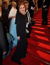 Prolls Kleid und Lugners Ausraster als Opernball-Aufreger