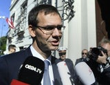 LIVE: Nach Regierungssturz - Hartwig Löger als Interimskanzler bestätigt
