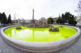 Banner "Stop Gas" am Wiener Rathaus entrollt