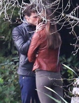 Erster Filmkuss am Set von "Fifty Shades of Grey"