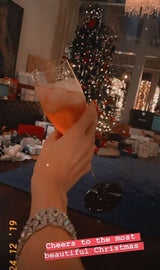 Unsere Promis zeigen ihre Christbäume