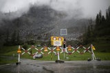 Riesige Felsmassen bedrohen Schweizer Dorf